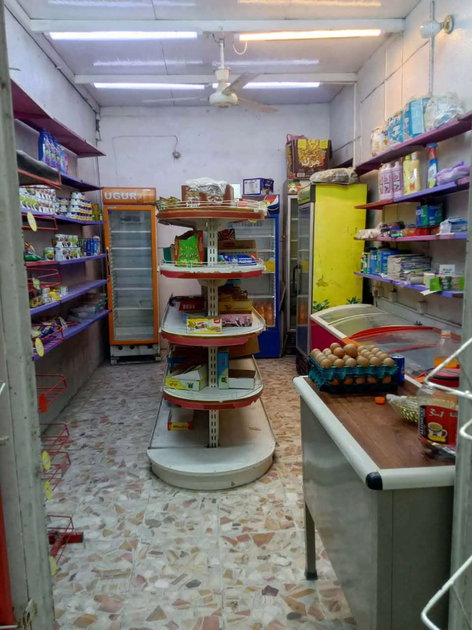 اسواق للبيع  حي اور الغرير 4 ملايين  اجار100 وارد من150 ال400  حسب مسواك   3 عارضات و2 مجمدات  الشراي خاص


**إذا كنت صاحب هذا الإعلان وتريد حذفه لأي سبب، رجاءا أرسل رسالة إلى الدعم الفني**