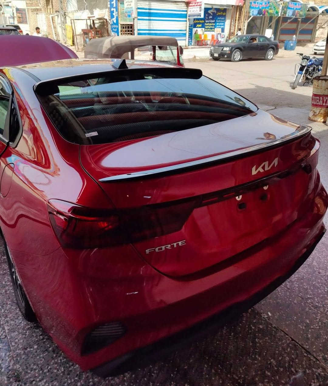 السلام عليكم
للبيع كيه فورتي موديل ٢٠٢٤ 
عداد المسافه ١٧ الف 
حادثها قطعه وحده جاملغ السايق مبدل ومصبوغ والبنيد بي شويه صبغ فوك لايت 
السعر ١٥٨ $ وبيها مجال للشرايه الطيبين 
العنوان بغداد الدوره هور رجب 
رقم الهاتف *********** انتصال +وتساب
