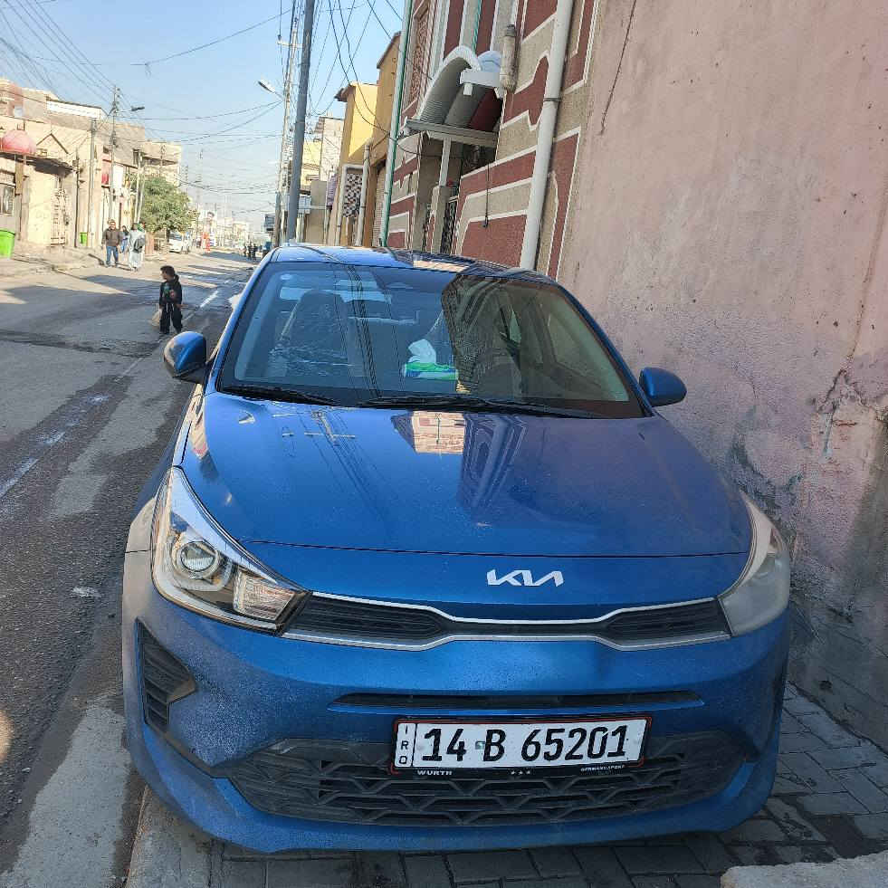 كيا ريو رقم بصرة نكليزي جديد معوقين بصره وكاله عامه بسمي لون مميز 
المواصفات رادار تحديد مسار نقطه عمياء ويلكب 3بصمات دسك ورا وكدام لايتات زنون بلاد عدسات حساس اطار مكينه دوش1600كير ايتي المرغوب 
السياره جاهزه للخير كلش الف دينار ماتصرف عليها سعرها 125مجال جدن قليل 
تريد وكاله اي وقت 
عندي وكاله عامه بلسياره *********** البصرة, العراق
