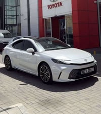 تويوتا كامريGLE   2025 بانزين SAS ‏Toyota Camre   2025  عداد المسافه k...