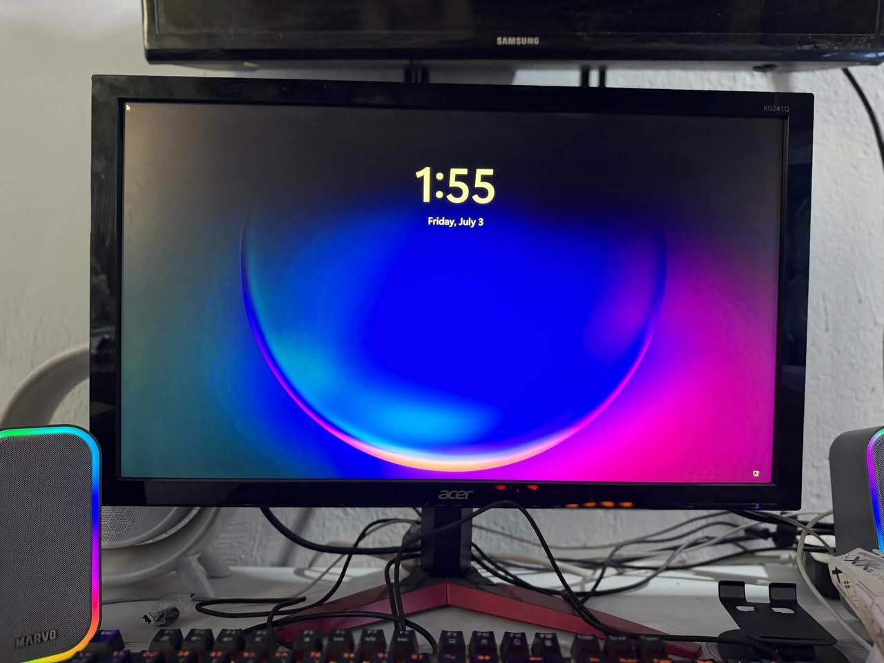 للبيع | تجميعة Gaming  🔥
مواصفات الكيس:

* ✅ المعالج: Intel Core i5-12400F (Tray)

* ✅ اللوحة الأم: ASUS PRIME B760M-R D4

* ✅ كرت الشاشة: MSI GeForce RTX 4060 Ti Ventus 2X Black OC 16GB

* ✅ الرام: Corsair Vengeance RGB PRO White DDR4 32GB (16×2) 3600MHz

* ✅ الخزن: Lexar NM620 NVMe M.2 SSD 2 TB Gen3

* ✅ مزود الطاقة: Segotep GM750W 750W 80+ Gold Full Modular (White)

* ✅ المبرد: Raptor MASS LC X400

* ✅ الكيس: White Gaming Case مع مراوح ARGB

الملحقات:

🖥️ شاشة Acer

* دقة 2K (2560×1440)

* معدل تحديث 165Hz

🔋 UPS

* ZEUS Online 1KV

* حماية كاملة للأجهزة (Online UPS)

⌨️ كيبورد

* Mechanical Gaming Keyboard

🖱️ ماوس

* Attack Shark Gaming Mouse

مع كرسي كيمنك 

السعر ابيع كامله ما ابيع اجزاء سعرهه كامله (مليونين و ٤٠٠ و بيهه مجال بسيط)


**إذا كنت صاحب هذا الإعلان وتريد حذفه لأي سبب، رجاءا أرسل رسالة إلى الدعم الفني**