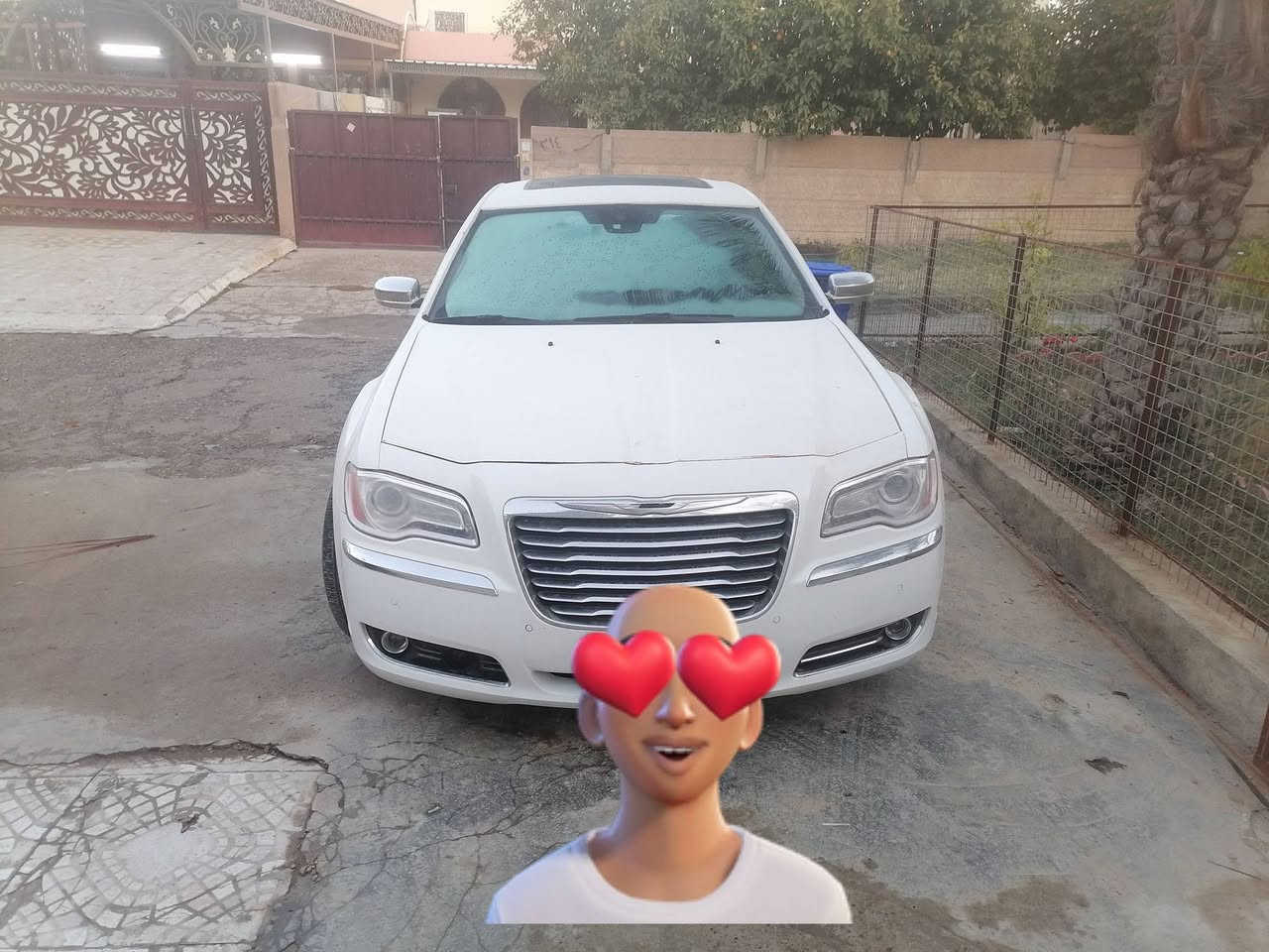 اوباما موديل ٢٠١٢ لون ابيص مواصفات لمتد 1/1بدون ضربة اكلين السعر ١٩٥$اوبية مجال/***********
