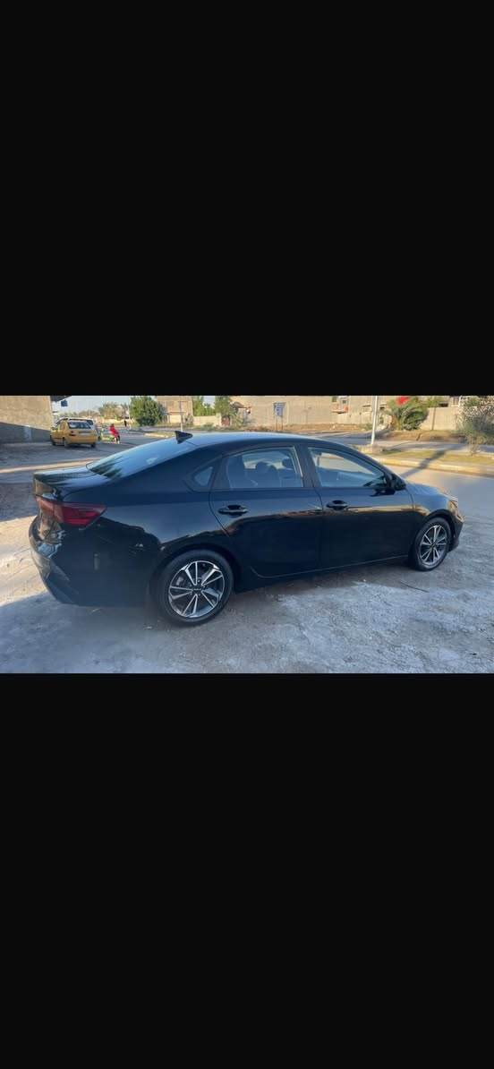 كيا فورتي
موديل2023

وارد امريكي

حادث بنيد تبديل

خشم الجاملغ معدل ومصبوغ
بدون دواخل
الباقي كله مكفول من الشخط🔎
ماشيه 64الف 

مواصفات

محرك 2000 دوش المرغوب

شاشه

تحكم ستيرن

انضمه قياده

رادار امامي خلفي

نقطه عمياء

كير مكينه تبريد تدفئه حداديه بدون اي نقص

السعر 138 وبيهه مجال

مكاني بابل -ناحيه النيل
  
***********

واتس او اتصال
