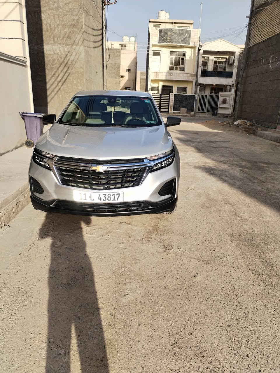 السلام عليكم 
سيارة شوفرليت ايكونوكس LT وارد امريكي للبيع
رقم بغداد بسمي 
الموديل : 2022
المحرك : 4 سلندر 1500 تيربو
بجم كبس حادث خلفي خفيف جدا ايربالك سليم
سياره مابيه اي نقص 
صور الحادث بالمنشور  
عداد المسافة 85 الف كيلو 
المواصفات .. 
شاشة ابل كار بلي -اندرويد اوتو  كامرة دوارة
رادار امامي 
تحديد مسار - تثبيت سرعة
تبريد قطعتين - تحكم ستيرن
كرسي السايق كهربائي - تشغيل بصمة
سايد بريك بصمة - 
فور ويل 
لايت فول زنون 
السعر 175 ورقه 
مكان السياره بغداد الدوره 
للاتصال
***********
