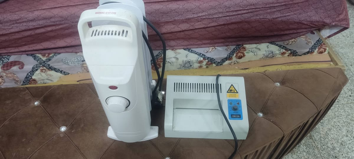 كابسه هويات ومدفئه زيتيه صغيره  اثنينهم شغالات قيمهم واخذ بما يرضي الله /العنوان حي الخليج الرقم *********** عمارة, ميسان
