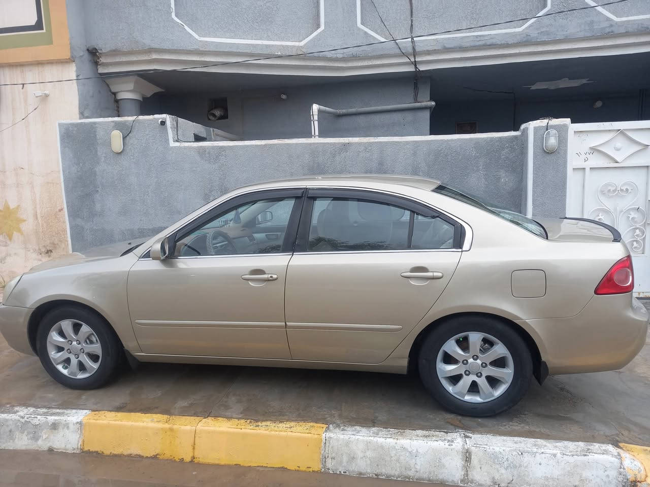 كيا اوبتما 2008 رقم ديالى سنوية ل2031 هزة جديدة
محرك 2700 
سيارة مصبوغة عام كير محرك صدر تبريد خير من الله 
السعر 80 وبيها مجال 
العنوان ديالى المقدادية 
للاستفسار *********** وبخدمتكم 
غير متواجد على النت
