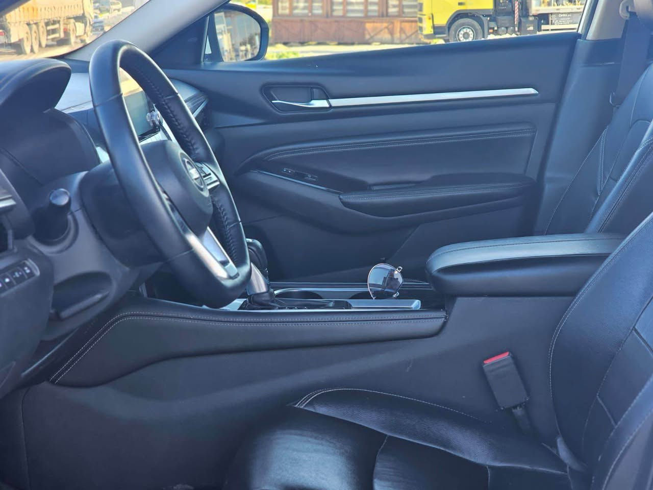 موديل 2020 SL فول 1/1 
ضرارها جاملغ وبنيد وباب سكن كلير  
ماشي 57 كيلو متر 
سيارة جديده بمعنى الكلمة 
رقم موبايل 📲 *********** السليمانية, العراق
