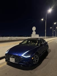 سوناتا ٢٠٢٠ حادث خلفي جاملغ وباب خلفي  بدون ايرباك بدون شواصي فول بانو...