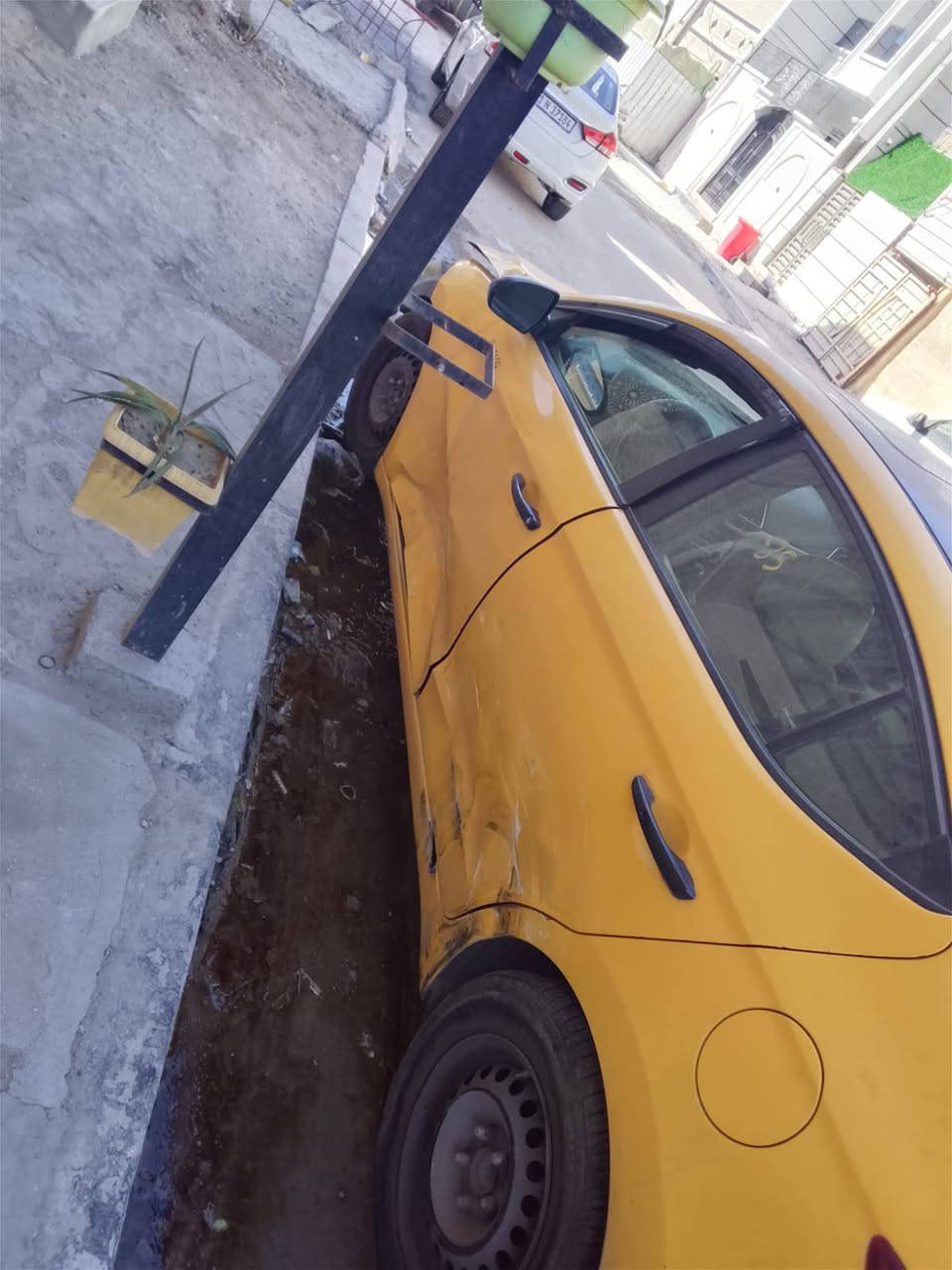 دفع الله ماكان اعظم للبيع الانترة 18 رقم بغداد دولي السعر 50 ورقة قفل الشراي يتصل ***********
