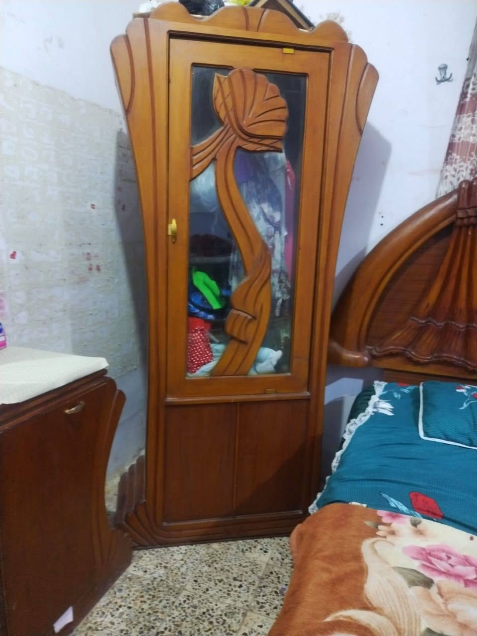 #للبيع غرفه استعمالها نضيف نجاره عراقي 
#بيع_مستعجل 450 
وبيها مجال
#مكان سماوه حي شهداء 
#ارفعولي_المنشور❤️


**إذا كنت صاحب هذا الإعلان وتريد حذفه لأي سبب، رجاءا أرسل رسالة إلى الدعم الفني**