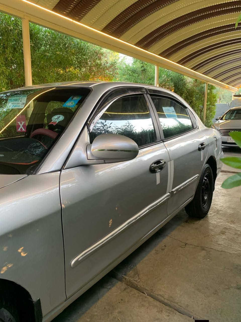 السلام عليكم.....
سوناتا 2001 ..... 

((ضمان الشركه الدوليه العراقيه ))

 
رقم بغداد....   الدولي 
شرط التحويل...  مشروع وطني  هزه جديده 

 
 

أيرباك دركه 
أيرباك دشبو
ويل كب

سياره جديده بعده 

كير اوتوماتك 
 ...
كهربائيات ع وضع شركه ولا ملعوب بيه... 

 كشنات بعدهن وضع شركه 

. منضومه لايت فول ..تخم تاير.... جديد بأيدي...كير ومكينه خير من الله...... بشرط فول
كهربائيات كله شغاله بلادي.... 

 عله وضع الشركه مملعوب بيه....

كيجات كله شغاله حته ل بانزين هم يشتغل .

‏‪***********‬‏

سياره
 ياخذه  يرحملي من وراه 
دشبول ابد جديد زلغ ما بي .... 
 
بشرط ترايك 200. 
غرفتها جديده ...دواخلها مثل كشنات شركه جدد ❤ ... ..مسجلها فول......كيجات كلها شغاله...
محرك  20.4 (المرغوب) 4 

السعر)( 53 ))بيها مجال

ميعجبك سعر عوفه لا تعليق رجان الله شاهد سياره متعوب عليه 
الموشراي لايضل ابكيفيه ينطي اسعار والسوك كلشي بي السياره محد يعرف قيمتها بس الجناي وبلحقيقه احله من الصور ❤️وحلالي عزيز مثل مانته عزيز ✋
