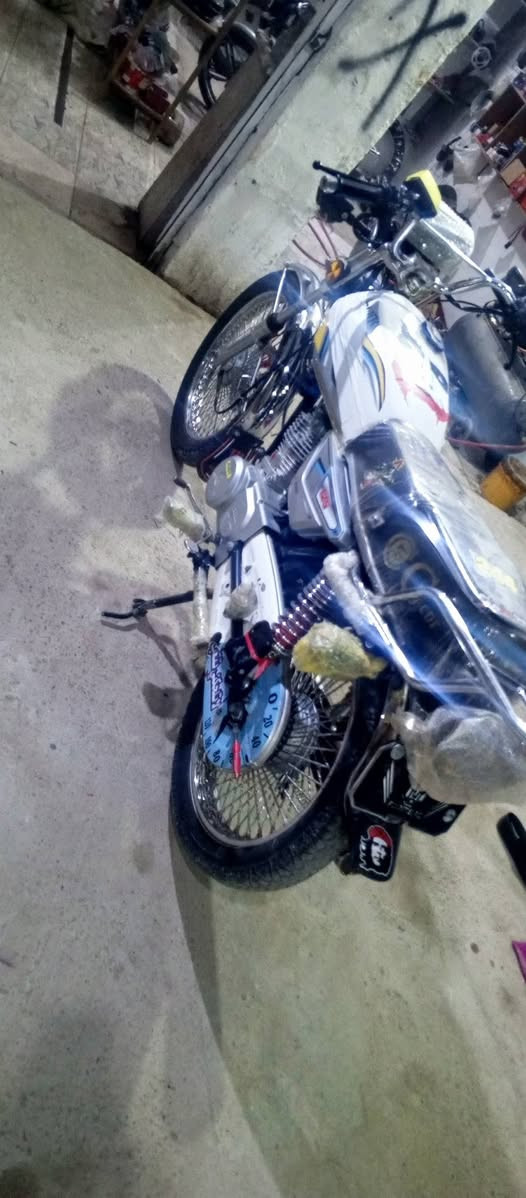 تايكر لبيع لون رصاصي موديل 24نازل بل 25دراجه كفاله دشبول اكتروني مكينه صبانه ماممدوده دراجه كامله مكمله مكان ديالى الخالص ستفسار اتصل عله هاذ رقم ‏‪***********‬‏سعره 700وبيه مجال
