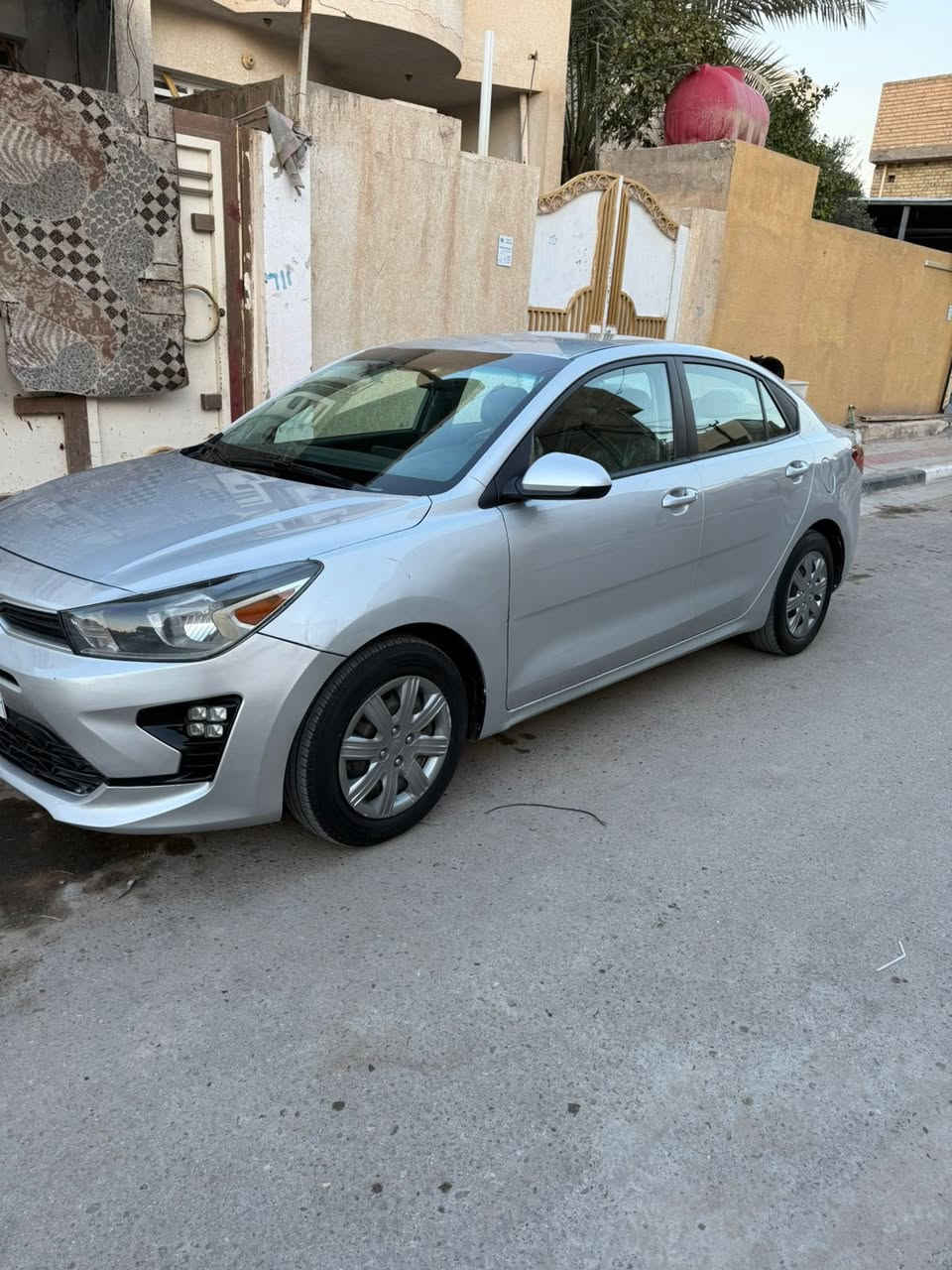 السلام عليكم
كيا ريو 2023
سياره جديده اخت الزيرو 
محرك 1600دوش دبل نوزل 
رقم كربلاء بأسمي تحويل ثاني يوم 
سياره جديده ضرره جاملغ امامي وراجع ع بارد بدون قطره صبغ صور حادث مالت امريكا موضح بلمنشور 
مكان كربلاء 
السعر 125وبيه مجال بسيط وماكو هيج سعر بنسبه نضافته وضربتها 
***********
