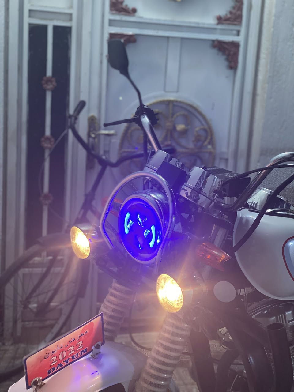 السلام عليكم ستوته للبيع اوراق كامله اصولي ورقة وكيل موجوده موديل ١٦ مال جناي ، مكاني غراف حي شهداء ، سعر مليون و٧٠٠ بيها مجال قليل ،  كهربائيات كلها شغاله كلشي بيها جديد مكفوله من كلشي . 
المو شراي لا يتعبني . رقمي ***********
