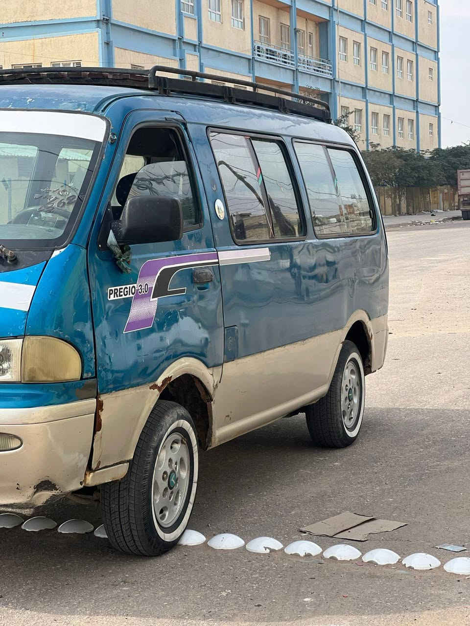 سلام عليكم
مراوس مراوس مراوس 
اريد اراوس بسيارة صغيرة شعندك تعالي خاص أو انتصل ***********
