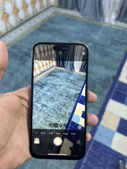 السلام عليكم شباب 14 PRO MAX بطارية 🔋 87 مستبدل شاشة فيس ايدي بصمة الوجه شغال✅ الجهاز مابي اي خلل نهائياً
 مع شاحنة اصلية وحافظات2 
*********** واتساب فقط 
السعر  725💵 مكاني المشتل او الامين الثانية
