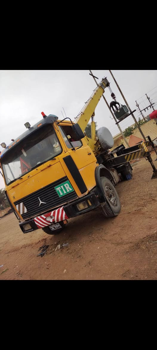 سلام عليكم كرين تادانو 16 طن للبيع رقم الانبار بسمي الا ستفسار ***********
