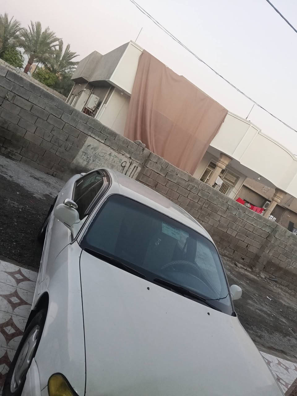 السلام عليكم اخواني الاعزاء سوناتا موديل 95 بغداد السنويه لغايه 28 اخوان سياره صبغ حزم قمره صندوق بنيد تكم بلاد اخوان ملاحظه طخت قليله واضحه  بخشم البنين فقط دواخل شواصي الغود بلاد كير اوتوماتيك مكينه حاويه تخم تاير صدر خلفي امامي جديد تبريد زائد تدفئه فول كهربائيات كلها فول مسجل شاشه سماعات فول سنتر لوك ريمون دكس خلف وامامي جام اربعه شغال اخوان سياره كفاله عامه من اي حادث سياره مال  جناي اي نقص كامله من كل النواحي ترايك وين ما تحب العنوان ديالى بعقوبه قرب مديريه المرور السعر 50 وبيها مجال حق جيتك اتصالك برقم الهاتف اتصل وتدلل *********** تحياتي اخوكم ابو علي
