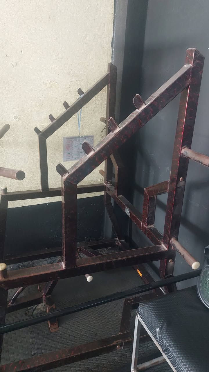 اجهزه للبيع 
لاري كير حر
مسطبه مستوي
جهاز صدر 
سمث حر
سيقان امامي 
سيقان خلفي


**إذا كنت صاحب هذا الإعلان وتريد حذفه لأي سبب، رجاءا أرسل رسالة إلى الدعم الفني**