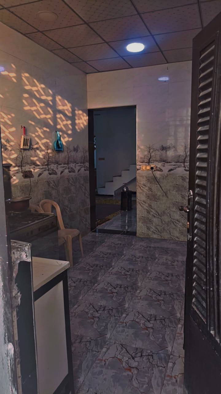 سلام عليكم بيت للبيع مكان جبيل مجاور مجمع لرحاب طابو لمساحة 135 طابقين تواصل ***********
