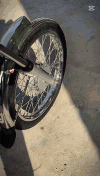 دراجه للبيع شاصي اوراق كامله اصولي  تعمير كله 25. شلامجه اصلي     ما مفتوحه لايت باتري جدد دراجه كارتون شرط معدل وفصله سعره 675وبيه مجال. مكان شطره *********** بيه واتساب
