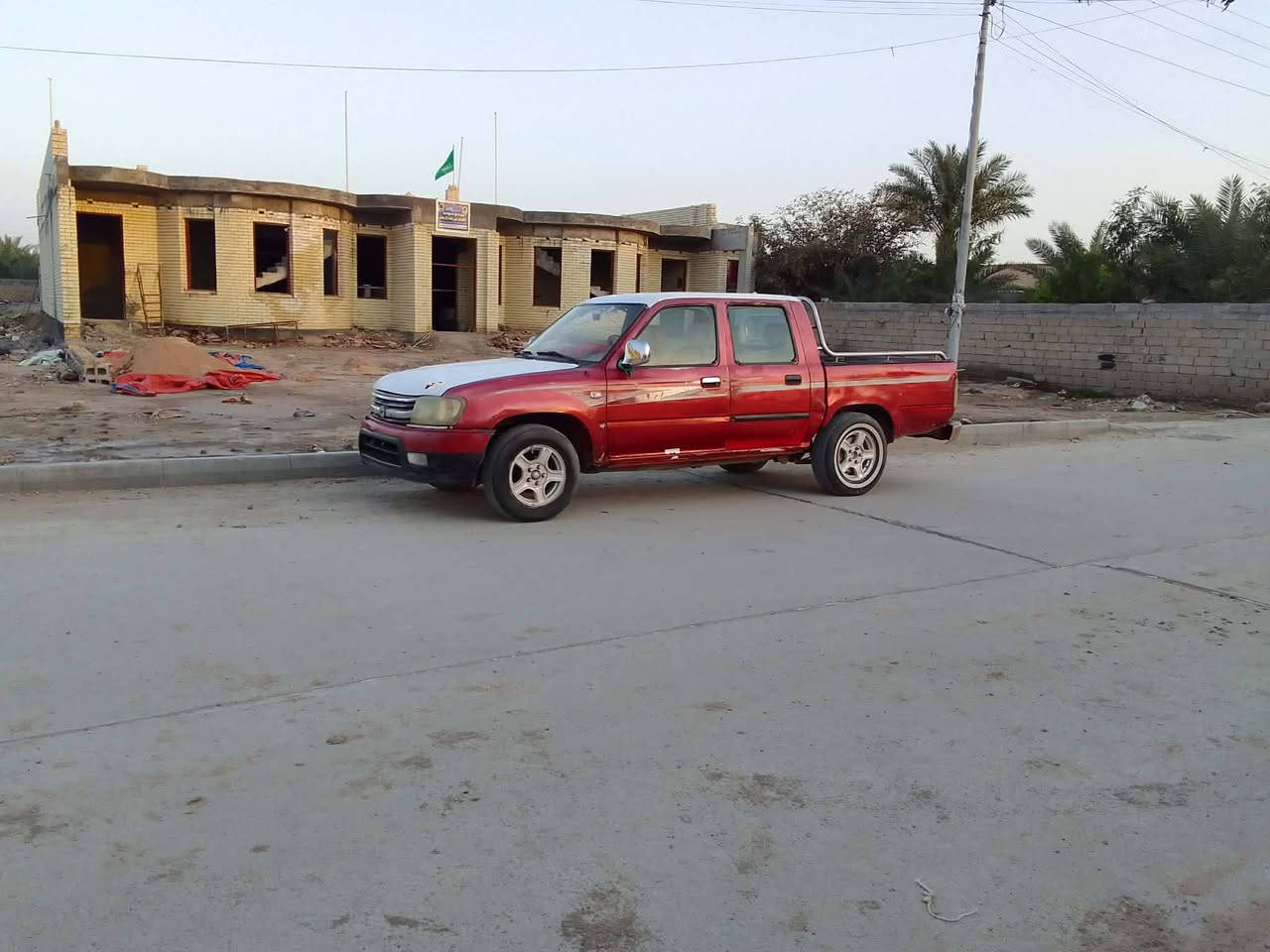 يا الله سلام عليكم دير موديل 2007 وراق مو رقم مكفوله مكينه وكير وكسن وشاصي الكشره  شوف العين  انه مكلف بنشر العنوان ذي قار قظا ء دوايه  سعره 16ورقه  ***********
