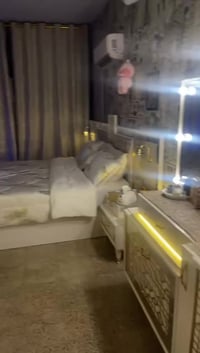 غرفة تركية نضيفه جداً استعمال قليل (٥او٦ اشهر) جديده يعني  متكونه من ٨...