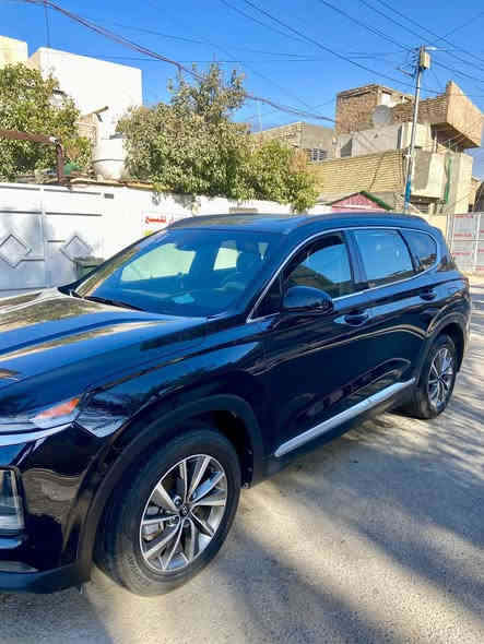 سلام عليكم سنتافيه موديل 2020 وارد أمريكي  ماشي 75ميل حادث قبق صندوك على كد شبرين مكينه 4 سلندر بسمي سياره كشنات تدفه  كشن كهربائي كامرتين مامي خلفي السعر 190 بيها مجال مستعجل على بيعه ***********
