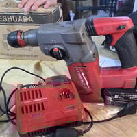 همر ملواكي • بطارية ٥أمبير • شاحن سريع