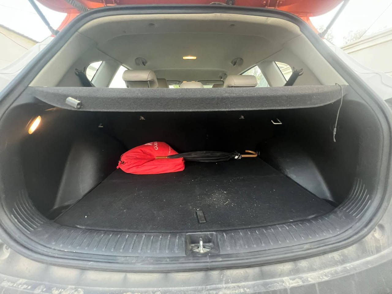 كيا سيليتوس 2021 للبيع 
تجميع هندي

السياره خليجي ماشيه تقريبا 22000 km 
بصمه بدون فتحه وكشنات جلد ، تبريد قطعتين، حساس خلفي ، كامره وشاشه كار بلي واندرويد وباقي المواصفات معروفه 
السياره نظيفه حيييل ومال بيت وممتعوبه ابد 
بيها بارد شبر بالجاملغ الخلفي وشخط باب السايق هم شبر والباقي مكفول 
رايدها ب16000
للاستفسار اكثر الاتصال عالرقم
*********** بغداد, العراق
