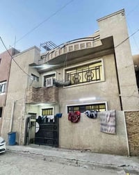 دار للبيع 100 م واجهة 10 في 10 يحتوي على غرف نوم عدد 3  + صالة وحولي و...