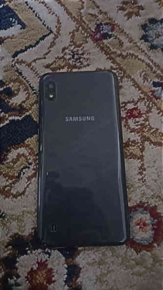 سامسونك A10 مبدل شاشه اصلي وعوزو بيت سمكارت دفعلي سعر ناسبني ابيعك رقمي /***********
