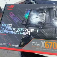 للبيع جديد غير مستخدم rog x670E  لتواصل 07712205207