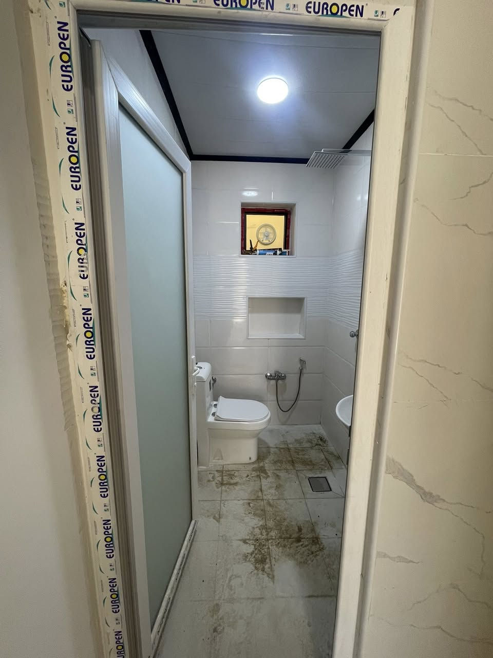 يالله🤲🏻
بيت 50 متر .. بمواصفات بيت 100 متر🏡

 مساحة بيت 50 متر واجهة 4 م × نزال12.30م)

🍀بيت زيرو غير مسكون 2026

🍀3 غرف منام نوم مريح وعزل تام.

🍀صالة واسعة تجمع العائلة بكل حب.

🍀مطبخ نظامي عملي ومريح لربة البيت.

🍀السر مو بالمساحة .. السر بالتوزيع الذكي

🍀شاهد الصور وانطونا رأيكم هل تتوقعون هاي المواصفات تكفي بـ 50 متر؟"

📍حي جهاد مقابيل العاب المزايا افضل مربع حي جهاد
الهاتف ***********
***********
