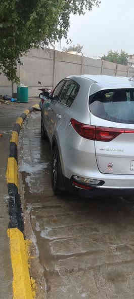 السلام عليكم سبورتج للبيع موديل 2020 وارد امريكي حادثها مرفق بل صور ول سونار مبين كلشي مكينه 2400جي دي اي سعر 165 وبيها مجال هاتف *********** مكاني بغداد الشعب
