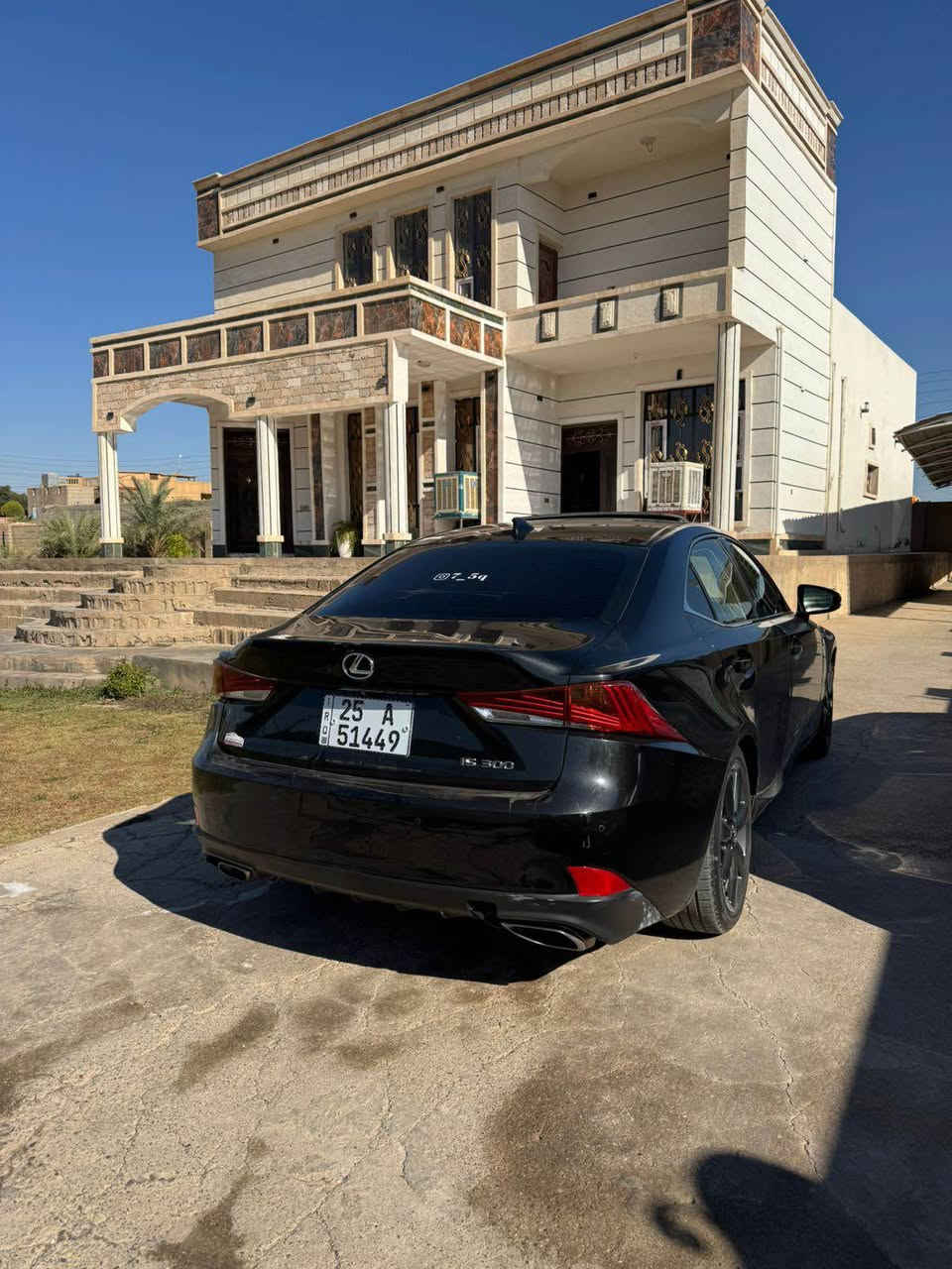 🚗 للبيع — Lexus IS300 / موديل 2018
‏🇯🇵 فول مواصفات / 1/1
📍 الممشى: 108 miles only
💰 السعر: 150 ورقة — بيها مجال بسيط
📌 مكان السيارة: تكريت

🔥 مواصفات السيارة:
 • ماشية قليل جداً (108 miles فقط)
       •    فتحة - بصمة - جلد - كشن بارد حار
 • فول / 1 على 1
 • لـد متغيّر عن طريق البرنامج (وممكن يرجع أصلي)
 • صرفية ممتازة
      •     رقم كركوك دولي تحويل ثاني يوم

🛠️ معلومات الحادث (أمريكا):
السيارة صار عليها حادث سرقة فقط،
وتبدلت 3 قطع بدون أي ضرر أو ضربة هيكلية:
 • جامِلَغ (Fender)
 • باب (Door)
 • بونيد (Hood)
التبديل كان قطع فقط—الشاصي والدعاميات سليمة 100%.

📞 للتواصل*********** تكريت, صلاح الدين
