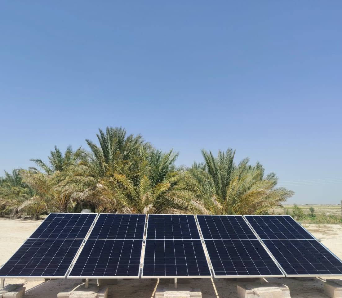 اليوم الخميس الموافق 11/06/2026
تم بعون الله إكمال نصب و تشغيل منظومتين للطاقة الشمسية في #قضاء_مندلي_النقيب و تفاصيل هاتين المنظومتين هو كما مبين أدناه:-

* المنظومة الأولى تجهز 10 أمبير نهاراً و 5 أمبير ليلاً و تتكون المنظومة من:-

1- ألواح Longi Hi-Mo X10 عدد 5 قدرة اللوح الواحد 645 واط 
2-بطارية ليثيوم 48V ماركة Felicity قدرتها 5 كيلو واط
3- إنفيرتر Felicity قدرته 6 كيلو واط مع واي فاي مدمج
4- أجهزة حماية و قواطع ( AC + DC )

* و المنظومة الثانية تجهز أيضاً 10 أمبير نهاراً و 5 أمبير ليلاً و تتكون المنظومة من:-

1- ألواح Longi Hi-Mo X10 عدد 5 قدرة اللوح الواحد 645 واط 
2-بطارية ليثيوم 48V ماركة Felicity قدرتها 5 كيلو واط
3- إنفيرتر Felicity قدرته 6 كيلو واط مع واي فاي مدمج
4- أجهزة حماية و قواطع ( AC + DC )

مكتب علوم الطاقة #ديالى_قضاء_مندلي

بإدارة كل من / المهندس عمار موسى
                              و يحيى موسى
للإستفسار أكثر الإتصال على الأرقام أدناه
***********
***********
