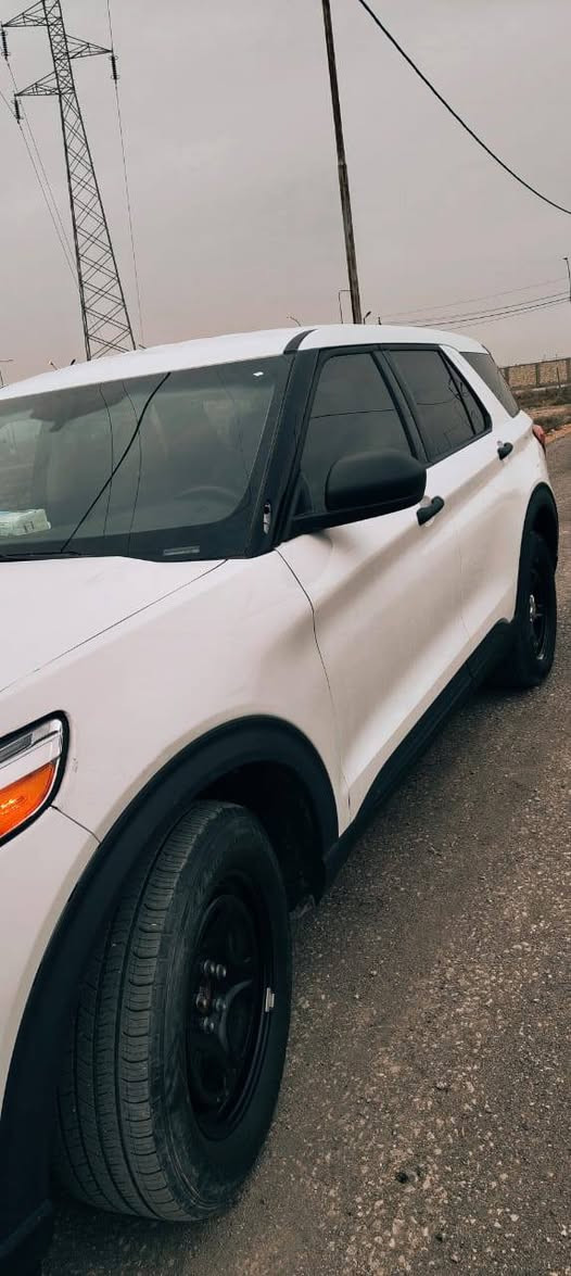 للبيع فورد اكسبلور ٢٠٢٤
السيارة بوليسي شادلها كشنات ٧ راكب
 وفرس مال لمتد ...
ماشية ٧ 
حادثها سطحي مبدل بنيد بعد قطرة صبغ مابيها
مرقم شهداء ... وكالة عامة بالسيارة 
مكان السيارة الديوانية الحمزة الشرقي 
للتفاصيل *********** اتصال او واتس اب
