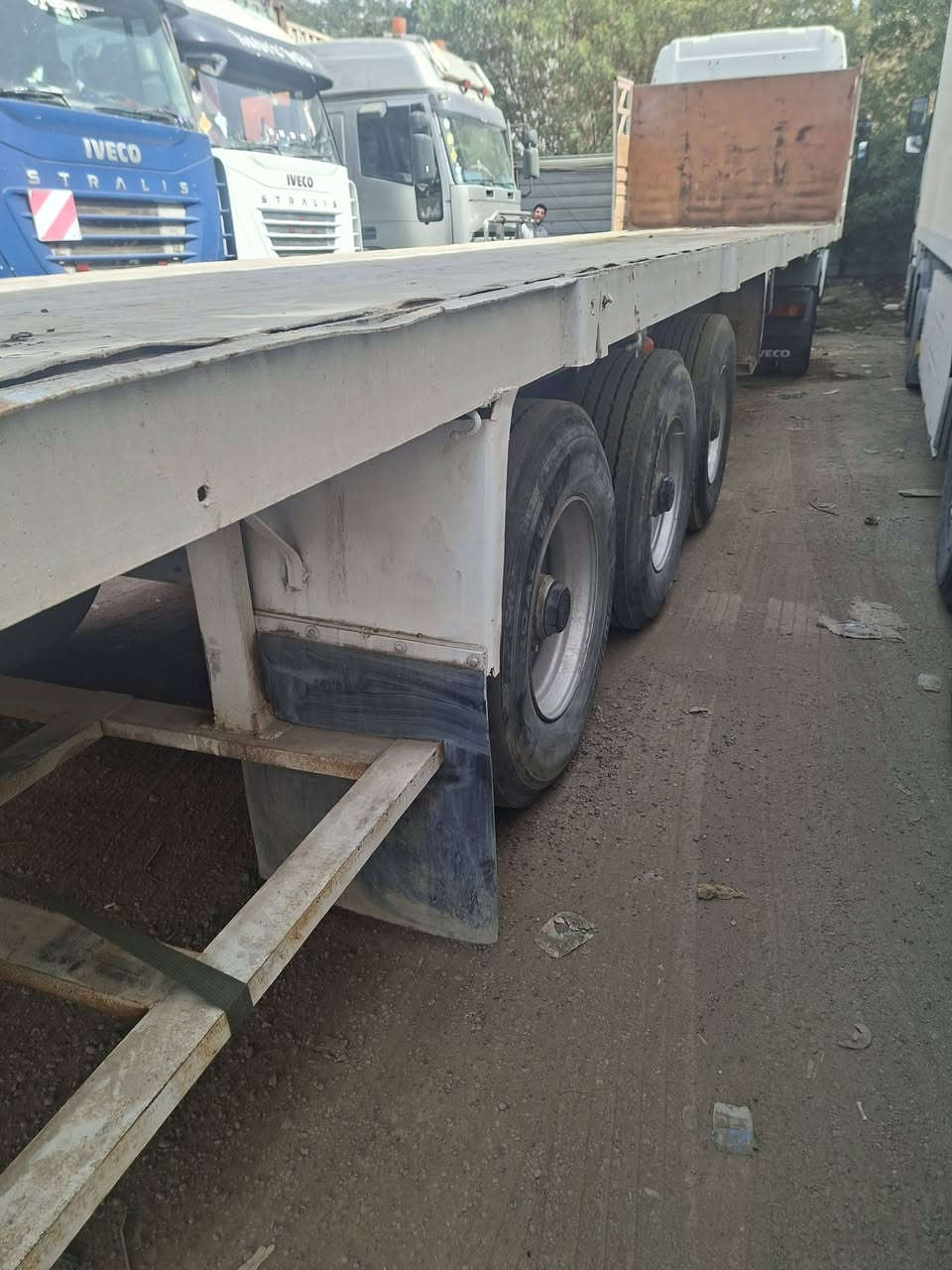 عربانه اوربيه جاهزه للعمل مكانها بغداد الطالبيه سعرها ٤٠ورقه سبرنك تك تاير ***********
