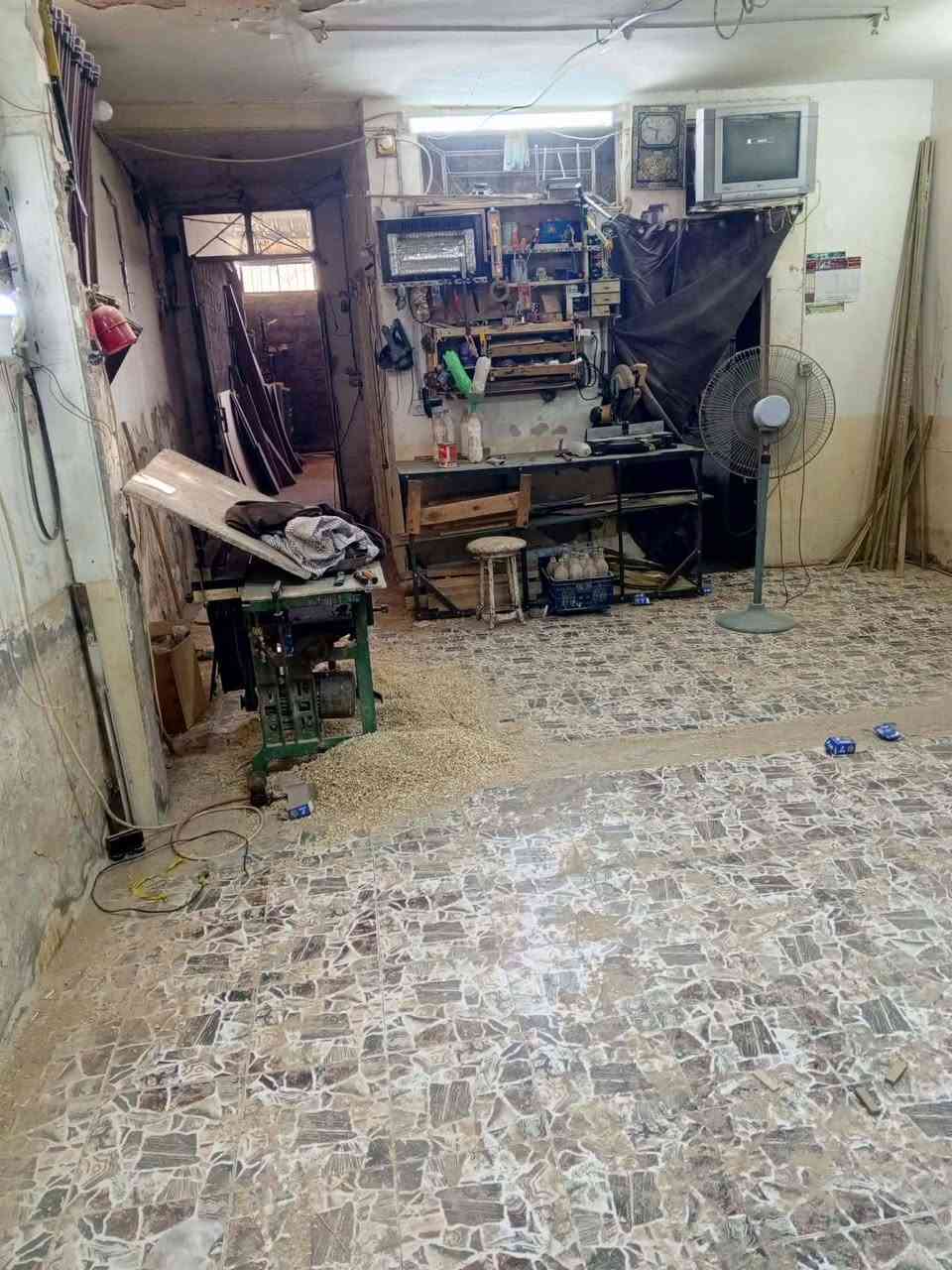 السلام عليكم
عقار للبيع ( طابو صرف ) المساحه بالسند تقره ٨١ متر واقع حال ١٢٠ متر العنوان بالسده بصف دكتور كاظم البيطري العقار على شارعين يتكون العقار من محلات عدد 2 + معمل نجاره هسه حاليا مأجرات الوارد الشهري ٤٠٠ الف بالشهر سعر البيع ( 85 ) مليون وبيهن مجال الاستفسار اكثر / *********** // ***********

