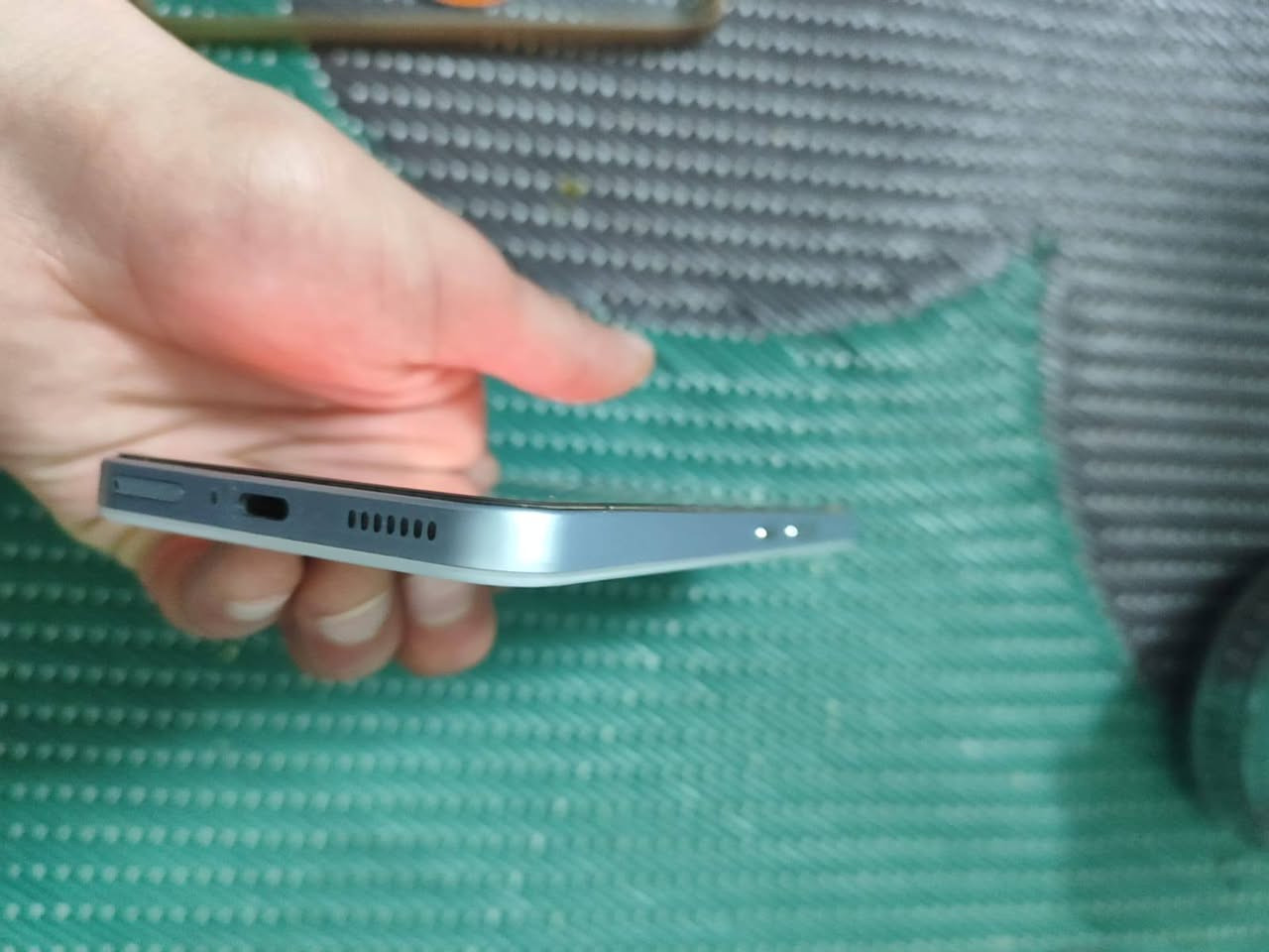 بسم الله الرحمن الرحيم تكنو بوفا 7 الترا 5G الجهازز فول مواصفات ماصارلي ٥ شهور من اشتريته ببجي ١٢٠ فريم فول مع تصوير بدون لاك لمحبين الالعاب يشغل اي لعبه بجوده عاليه وبدون تكطيع شحن ٧٠ واط يعني يفول ١٠٠ ب ٤٠ دقيقه او اقل بطاريه 6000 من ناحيه استخدام وكلشي حلوو ومرتب مثل ما موضح بالصور يجي معاه ضمان من الشركه وغراض كامله مكفول كامل الكسر بالدرع بسبب دخول الهوا بيها يعني الجهاز ما واكع ولا غيره للتبديل او مراوس مع ايفون فقط شعندك نزل


**إذا كنت صاحب هذا الإعلان وتريد حذفه لأي سبب، رجاءا أرسل رسالة إلى الدعم الفني**