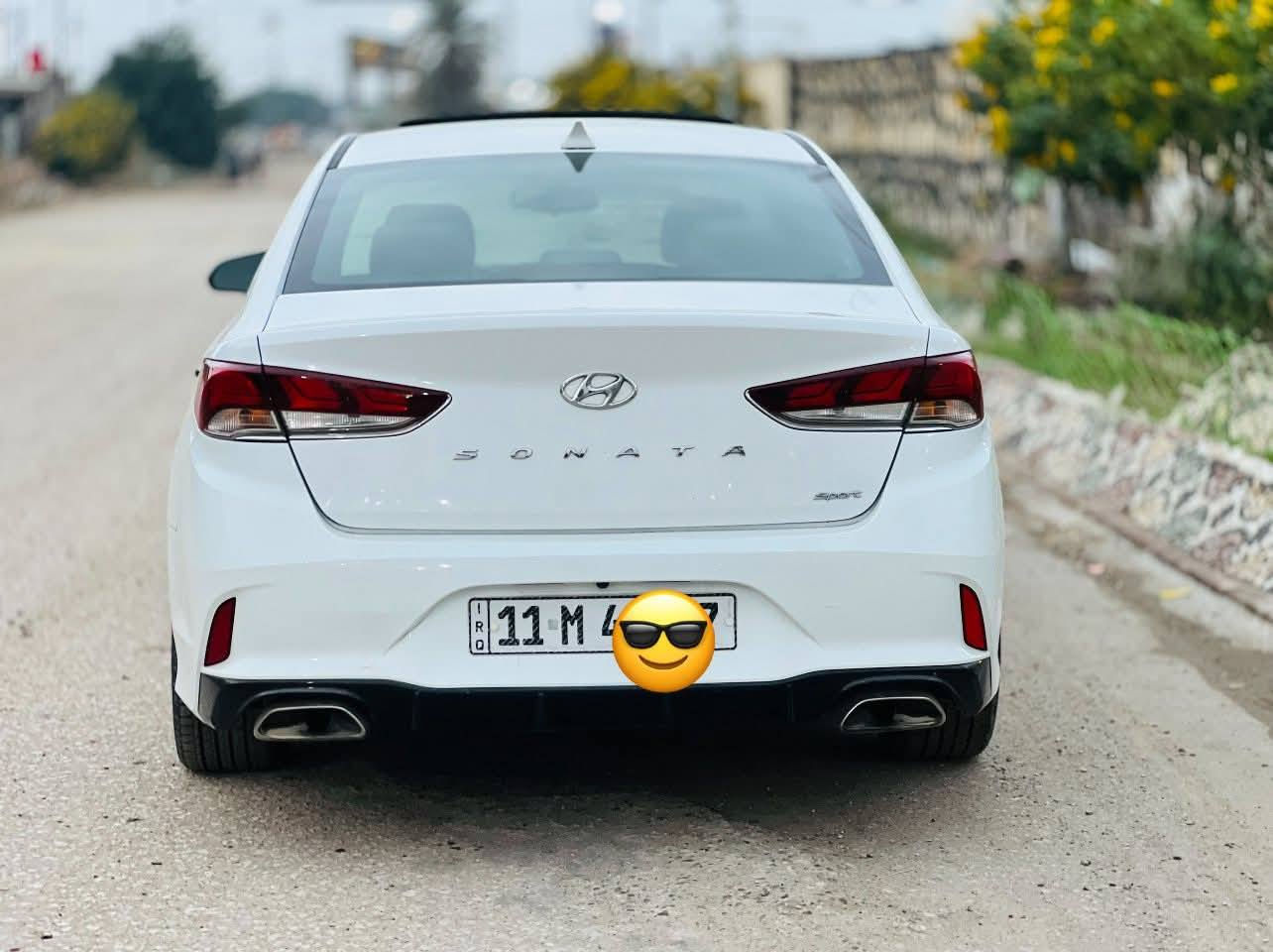 سلام عليكم سوناته 2018 فول واحد على واحد اعلى فئه محرك 2400 GDi سيارة خير من الله سبورت دبل گزوز حادث مرفق بلصور لون ابيض صدفي لامع ماشيه 68 السعر 145 التصال على رقم ***********
