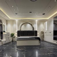 موديل ميليس • ١٠قطع • ميز تواليت ضخم