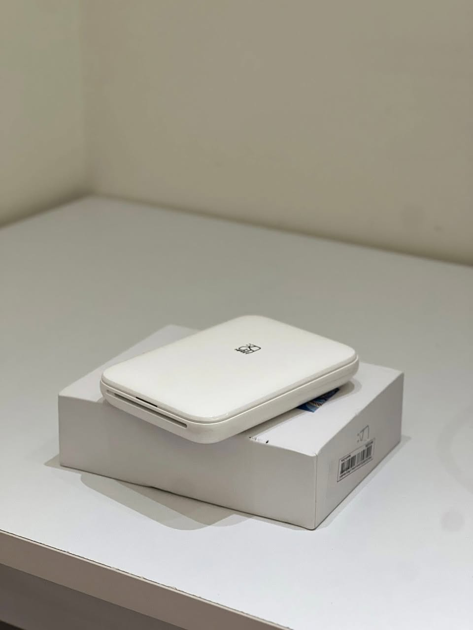 📸✨ طابعة الصور المحمولة HPRT MT53 ✨📸
✅ السعر: 50 الف دينار عراقي مع التوصيل

🔹 تطبع صور وملاحظات وملصقات بدون حبر
🔹 تعمل عن طريق البلوتوث على الأندرويد والآيفون
🔹 خفيفة وصغيرة وسهلة الحمل
🔹 مناسبة للطلاب – الهدايا – أصحاب المشاريع – التدوين اليومي

📌 المواصفات:
✅ دقة طباعة واضحة
✅ طباعة حرارية بدون حبر
✅ سرعة طباعة ممتازة
✅ بطارية قابلة للشحن
✅ تدعم الطباعة عبر تطبيق خاص على الموبايل
✅ مناسبة لورق الصور اللاصق (Sticker Photo Paper)

📦 محتويات العلبة:
• طابعة HPRT MT53
• كابل شحن
• دليل الاستخدام
❗ ملاحظة: الطابعة تأتي بدون ورق

🎁 عملية – اقتصادية – سهلة الاستخدام

للطلب والاستفسار راسل الصفحة أو الخاص ✅


**إذا كنت صاحب هذا الإعلان وتريد حذفه لأي سبب، رجاءا أرسل رسالة إلى الدعم الفني**