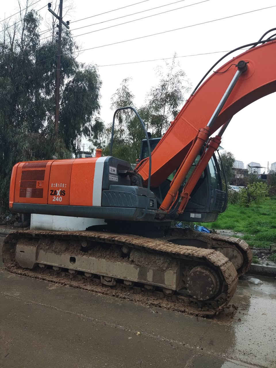 للبیع
هیتاشی حجم 240
جایزە لەناوئیشە 
مودیل 2008
سعری 340وەرەقە مجال
***********
0751020516
