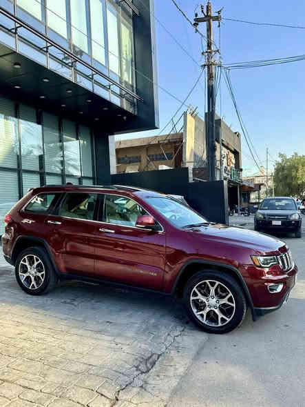 جيب مديل 2019 خليجي وكاله هارلم فول مواصفات للاخير جاهزه من كل نقص مكانها بغداد بيها قطعتين رش وبارد شبر بالقماره فقط تخم تاير جديد  تحويل او وكاله مباشر السعر 199 وبيه مجال بسيط للاستفسار ***********
