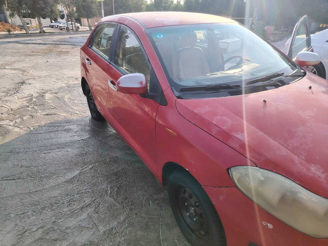 شيري فلاوين موديل 2013 رقم قادسيه بسمي رقم انكليزي سنويه لنهايه ٢٠٣٠ فقط مكينه كايمه مكاني النجف السعر ٢٥ وبيه مجال للتواصل مع صاحب السياره *********** واتساب موجود
