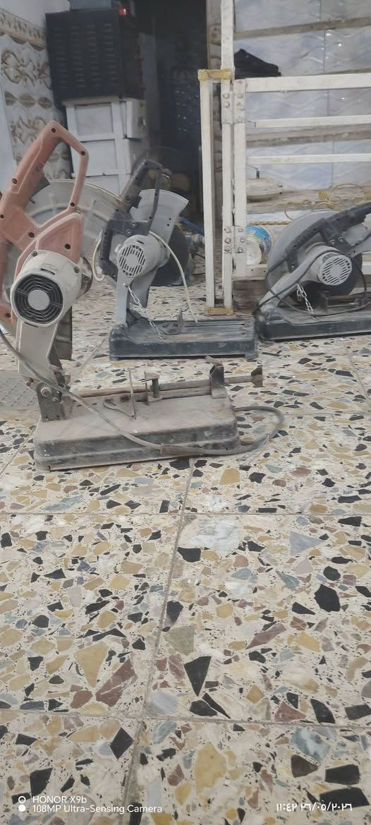 كترات ثلاثه للبيع ابيعهن هالموجود بغداد الرشاد شارع التانكي سعرهن 150الف ت***********
