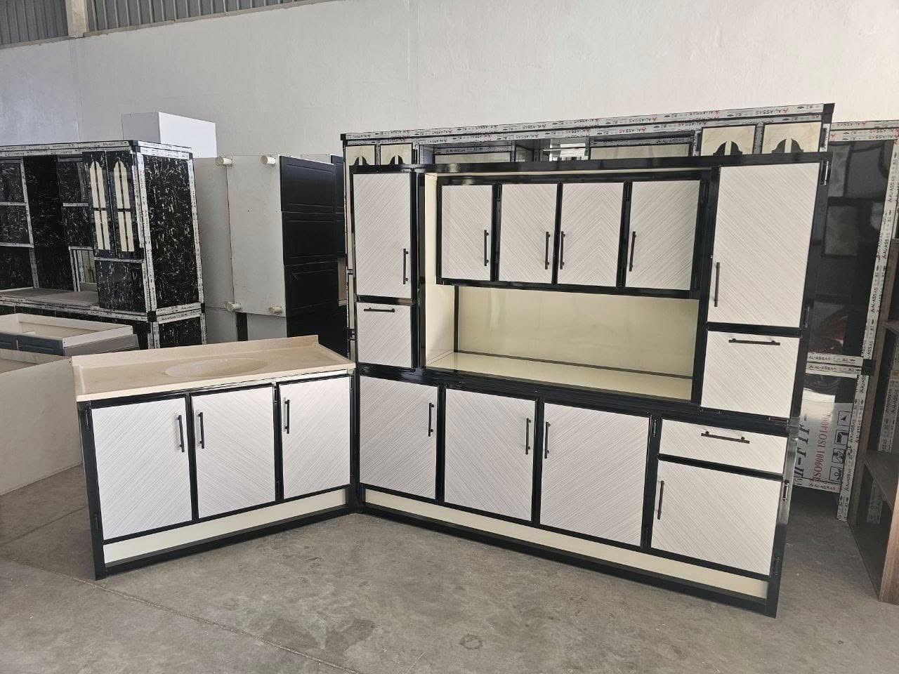 كاونتر #دبدوب ارضي وملحق مترين  مع  سنك متر و20 مرمر
💥 (المنيوم )💥

كاونتر مترين ارضي وملحق مع سنك متر و٢٠ مرمر . 

السعر ٣٠٠  الف

التوصيل 🚚🚚
بغداد داخل  مجاني

15 /اطراف  بغداد 

15//رمادي +فلوجه + كربلاء +بابل

25// مركز واسط  
50//أطراف واسط
25 /الديوانيه +النجف
35//ديالى
35/ السماوه+  الناصريه+  العماره + البصره


**إذا كنت صاحب هذا الإعلان وتريد حذفه لأي سبب، رجاءا أرسل رسالة إلى الدعم الفني**