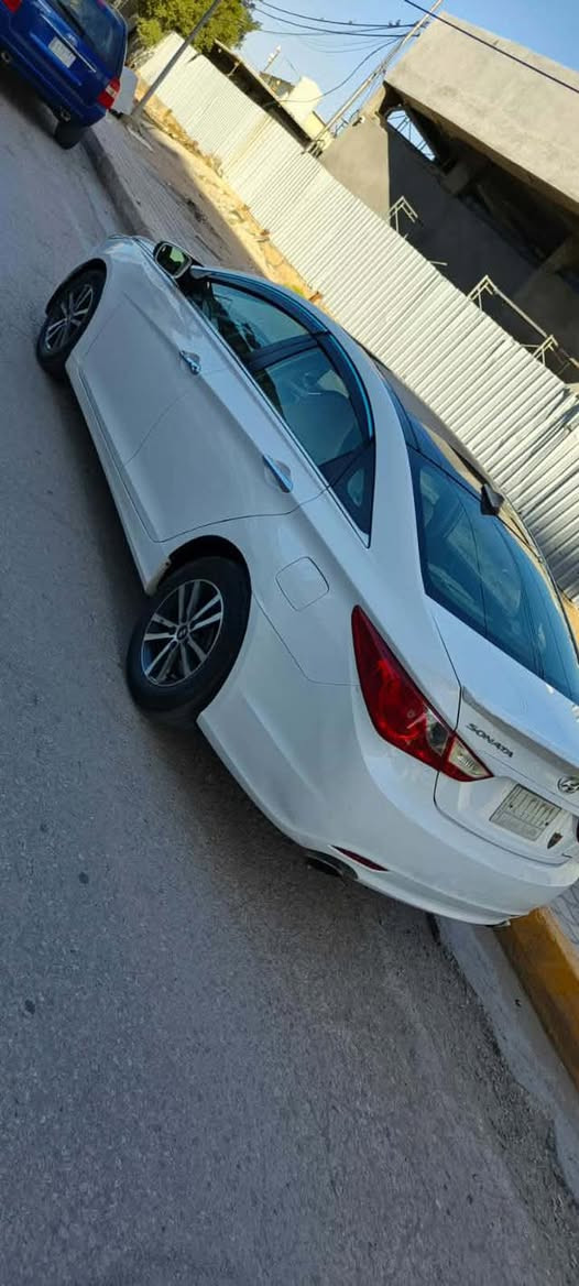 سوناتا 12
حادثها موضح بلمنشور
سعرً90  وبيها مجال للشراي
مكاني بابل
‭0786 574 0863‬
